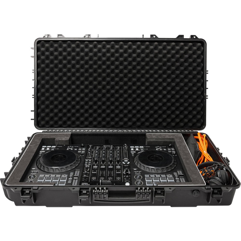 Magma MGA45000 FLXGUARD DJ Rolling Molded Hard Controller Case