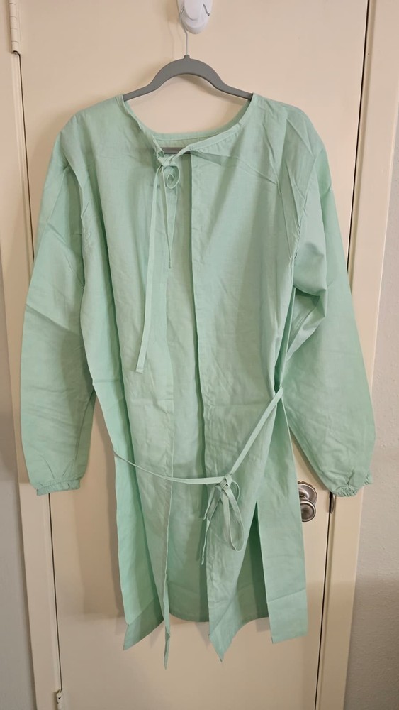 Washable Isolation Gowns AAMI Level-1
