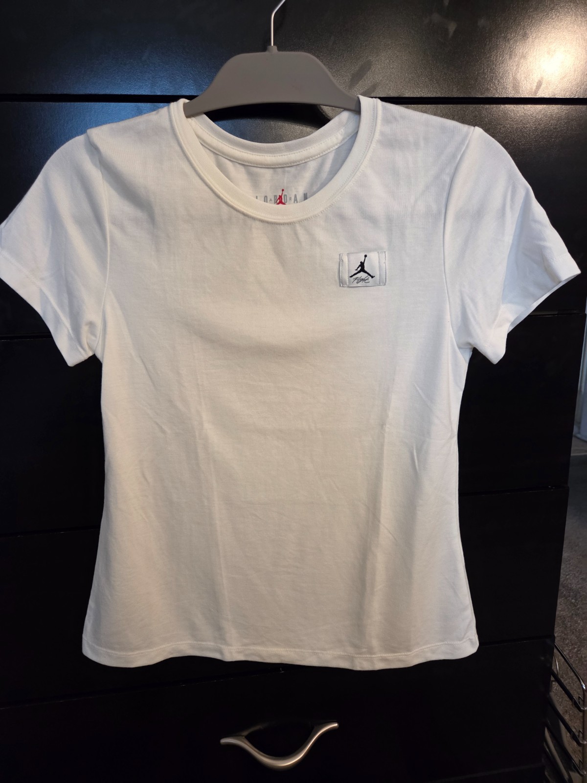Air Jordan women's white t-shirt size Small