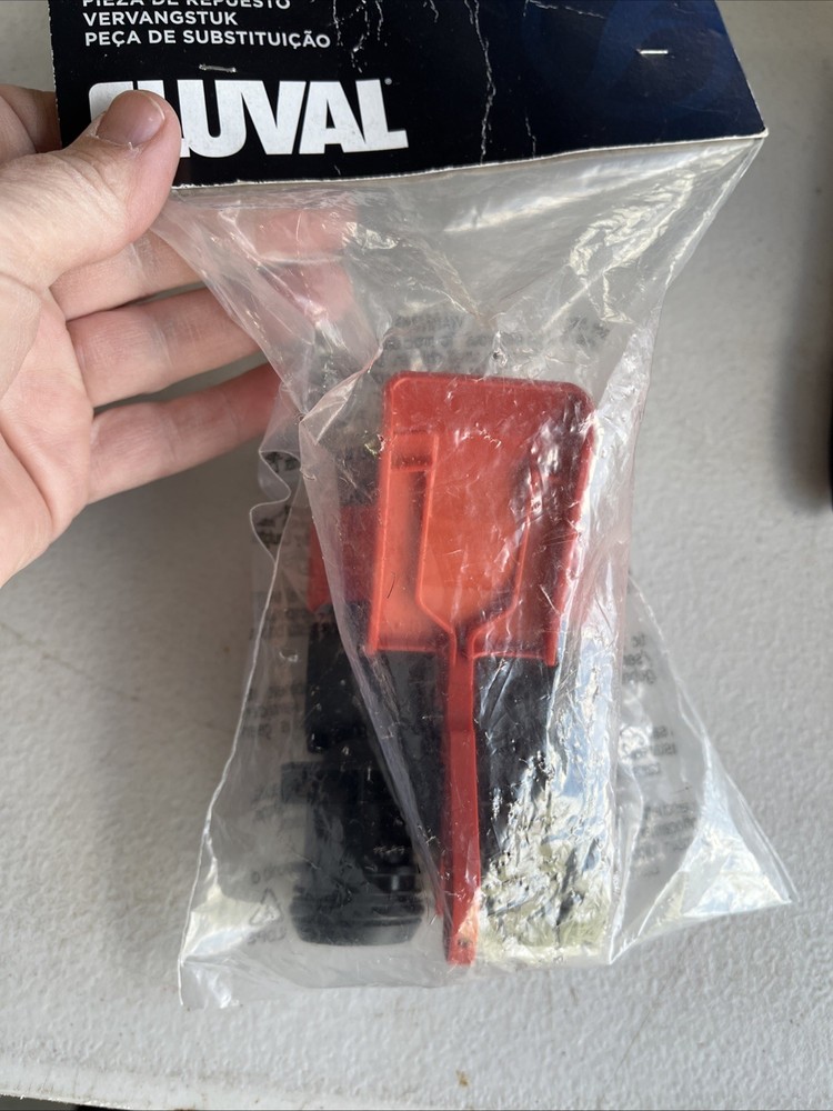 Fluval Aqua-Stop with Integrated Valve