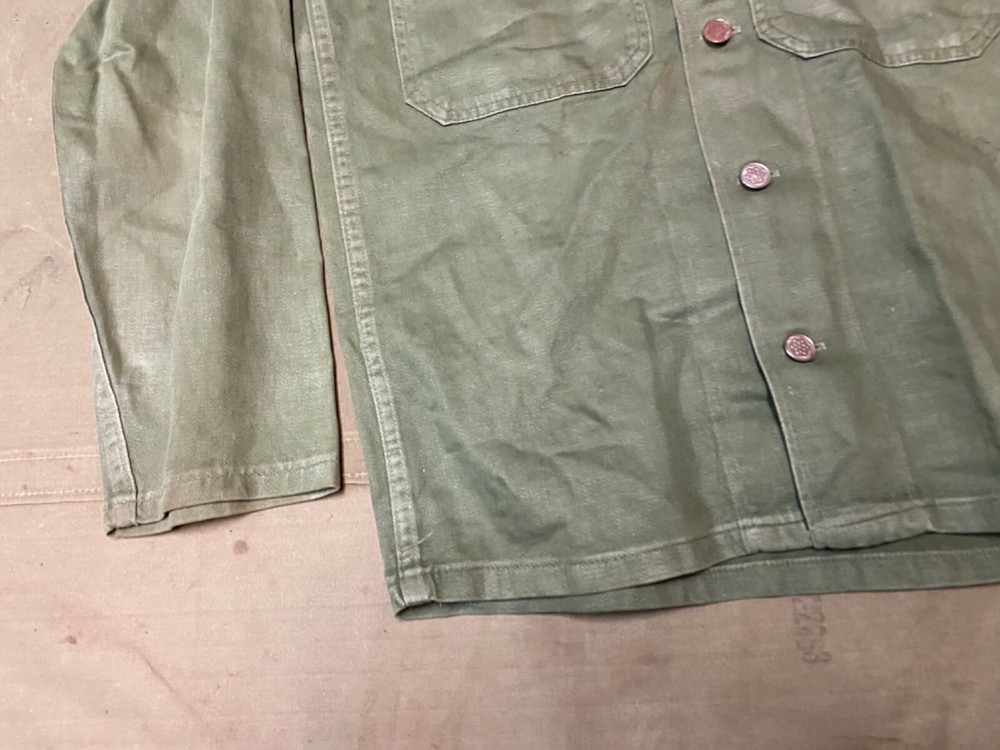 ORIGINAL WWII US ARMY HBT COMBAT FIELD JACKET- SIZE MEDIUM