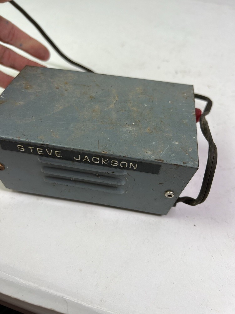 Midland International Model 18-400B 117 V Input 60 Cycle