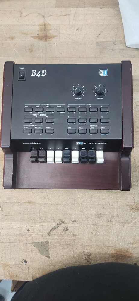 Native Instruments B4D Drawbar Organ Controller