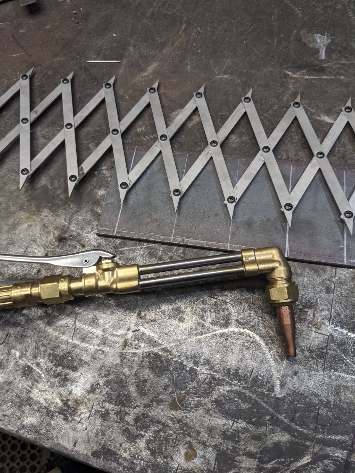 Picket Master Pro  12 point the equal spacing layout tool.