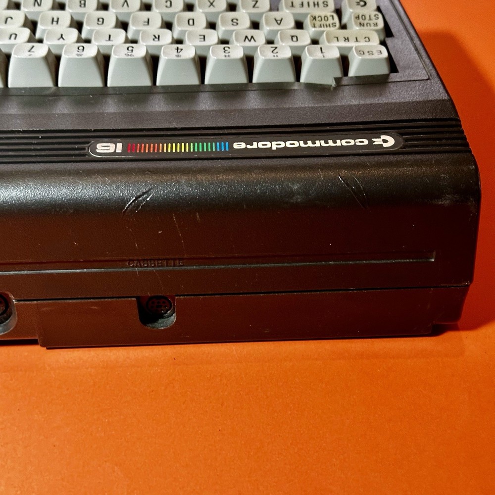 Commodore 16 C16 Bundle, Datasette & Power supply - Working