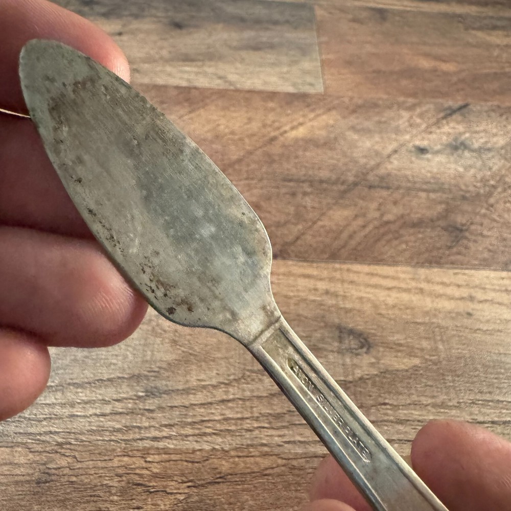 Avon Silver Plate Butter Knife Avon Pattern 1940