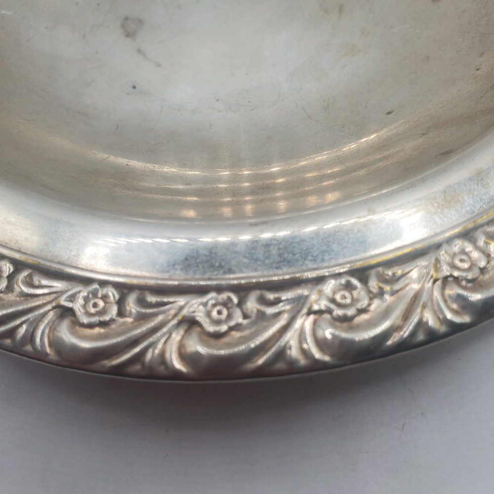 WM Rogers Silverplate Nut & Candy Dish Floral Pattern #748 VINTAGE!