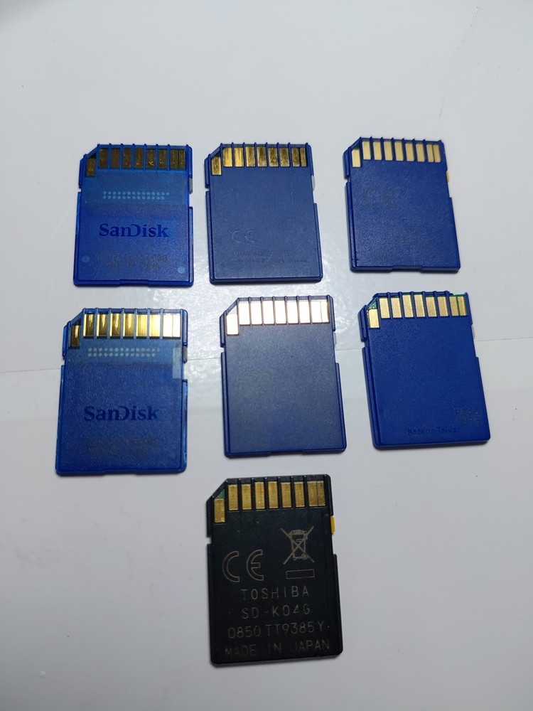 7 Random SD Memory Cards