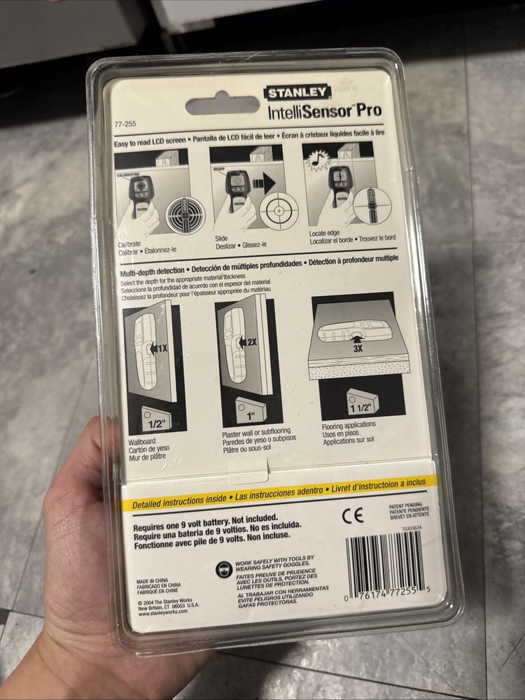 77-255 STANLEY ELECTRONIC STUD FINDER