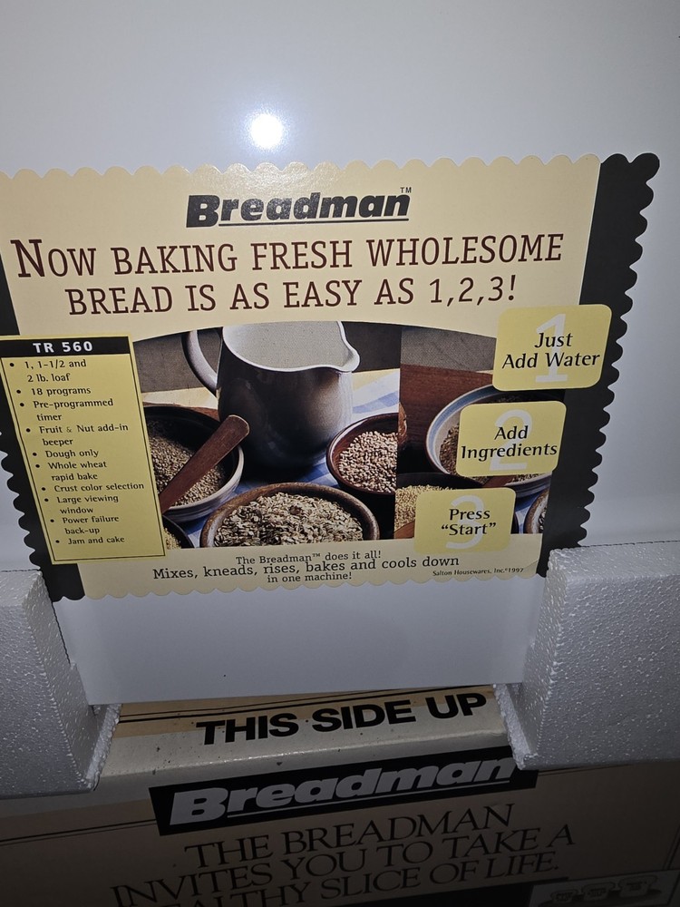 Breadman TR560 Bread Maker Machine 2lb Automatic Bread Machine White New