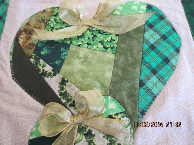 MACHINE "CRAZY QUILTED" ST. PATRICK HEARTS-18" X 14"-#SP1-13