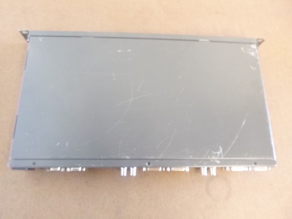 Avitech VCC-8008U Multiviewer 4 DVI and 4 SDI Octo Split