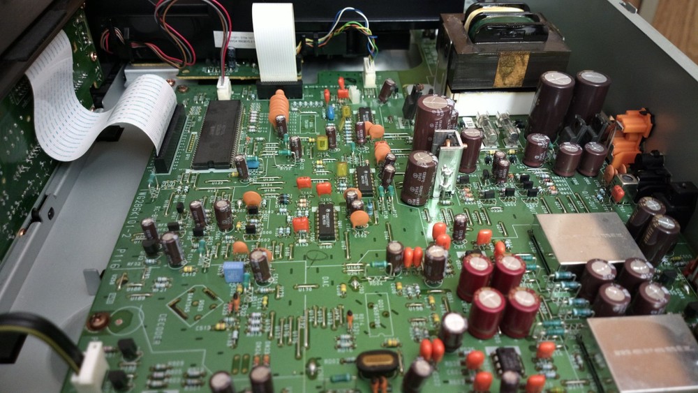 Marantz CD-63U CD Player PRO SERVICED with new laser.