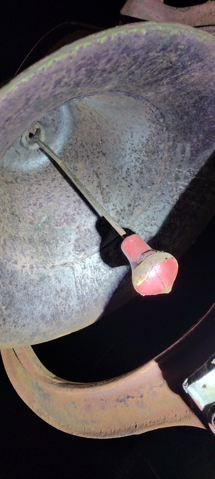 Late 1800s Crystal Metal Number 2 School Bell 19-20 Yoke Width