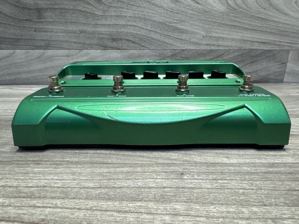 Line 6 DL4 Delay Modeler Effects Pedal (A1D020863)