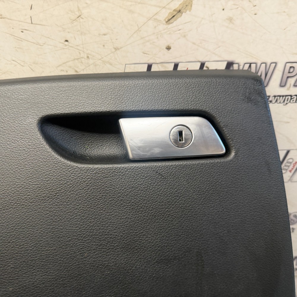 AUDI A6 C7 S-LINE GLOVEBOX 2011-2015