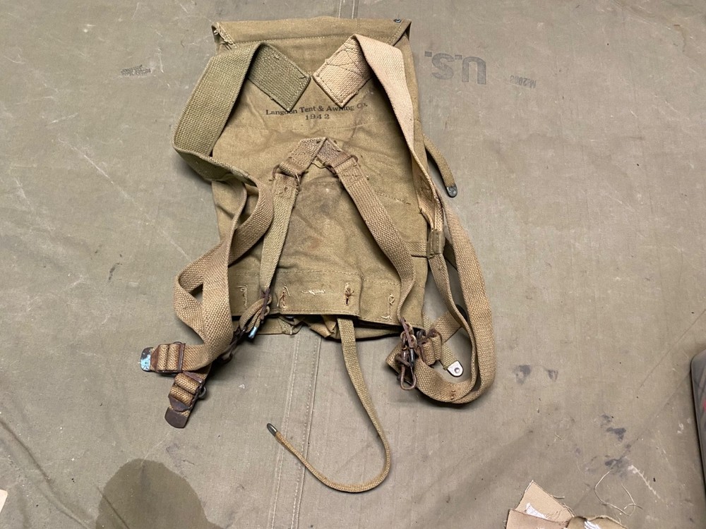 ORIGINAL WWII US ARMY M1942 COMBAT FIELD HAVERSACK BACKPACK-OD#3, 1942
