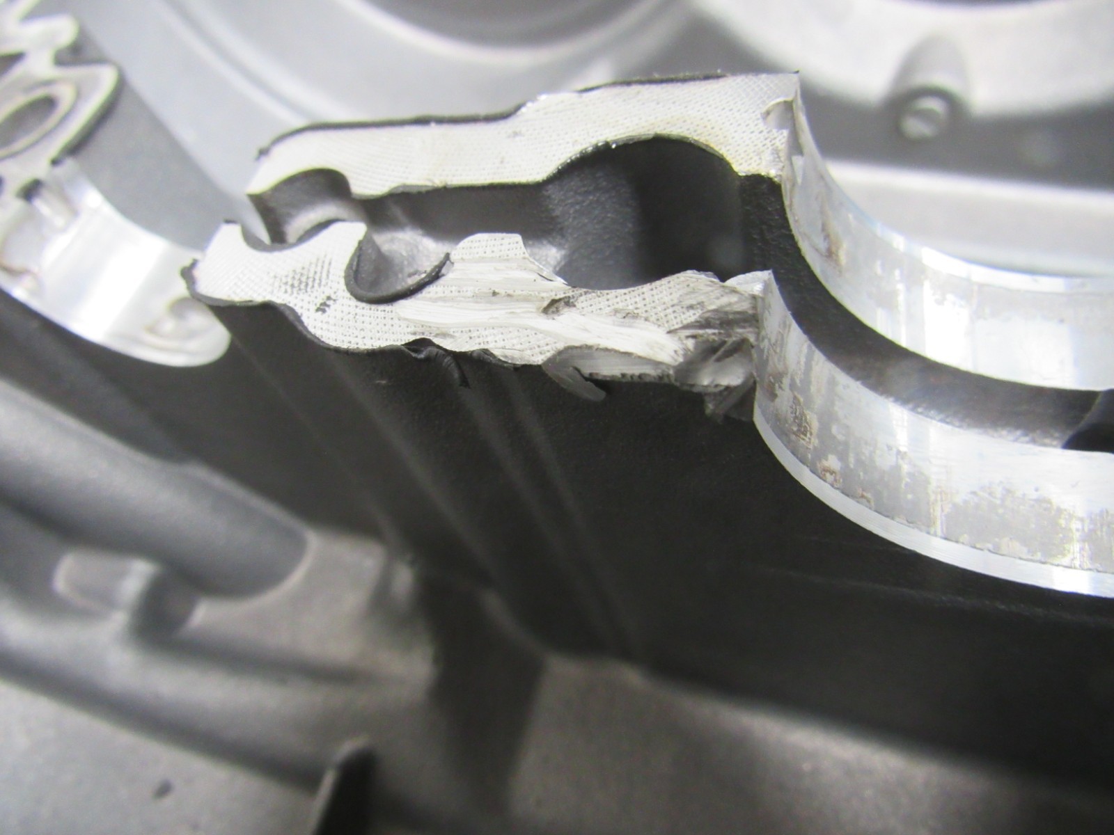 21 KTM 890 ADVENTURE R CASES ENGINE CRANK CASE CYLINDERS STOCK OEM #2361