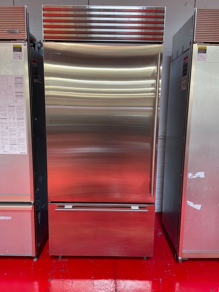 36” Subzero Refrigerator Bottom Freezer BI36USTHLH (Used 2020)