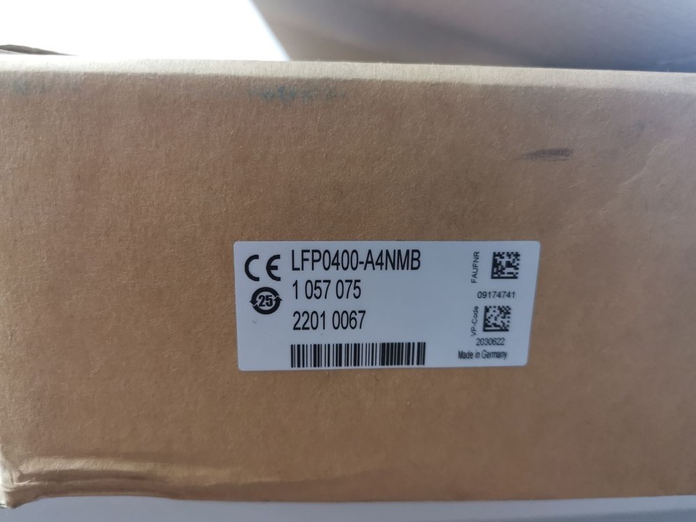 SICK LFP0400-A4NMB liquid level sensor-