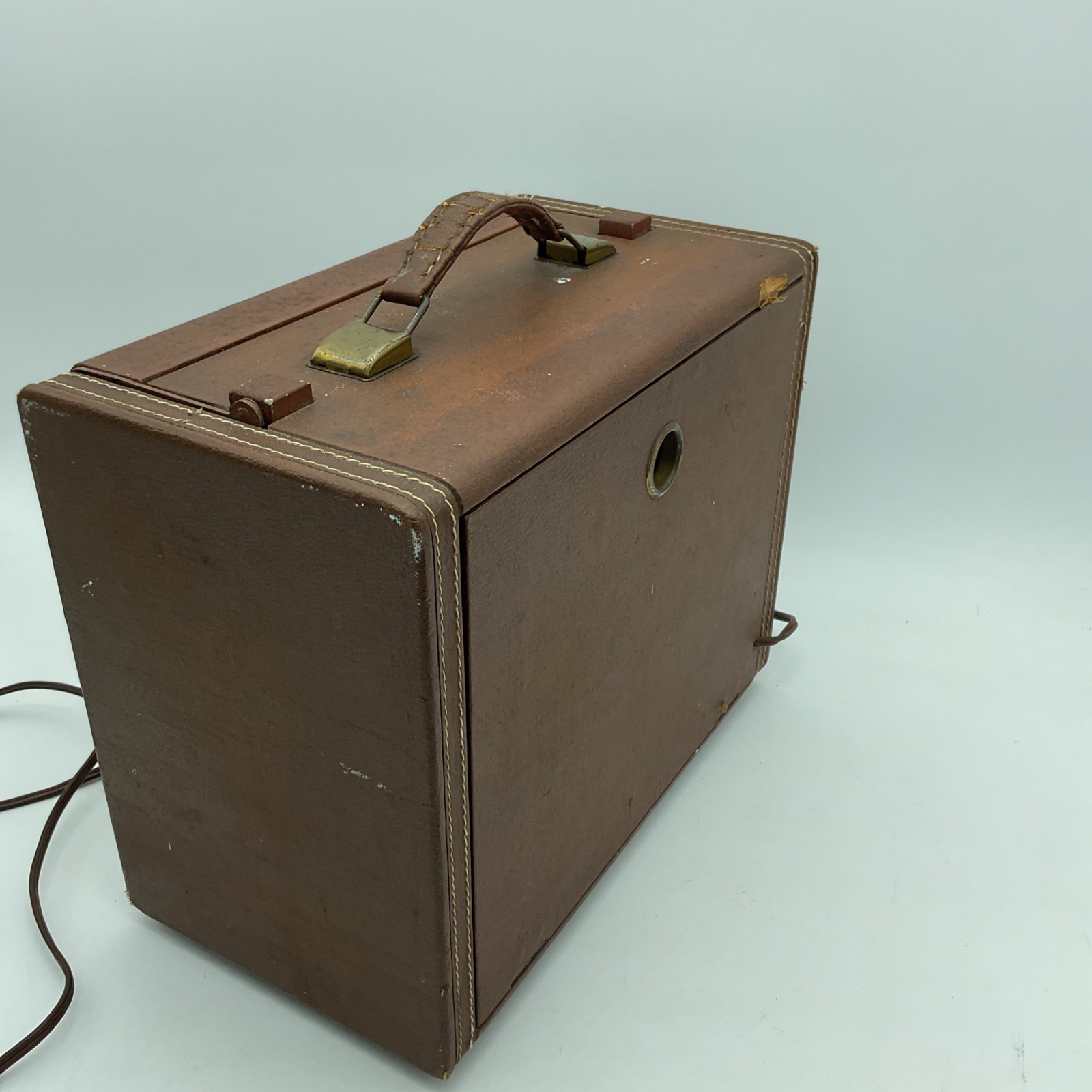 Vintage Motorola tube radio Portable Scan-o-Scope Diplomat 65L2 - For Repair