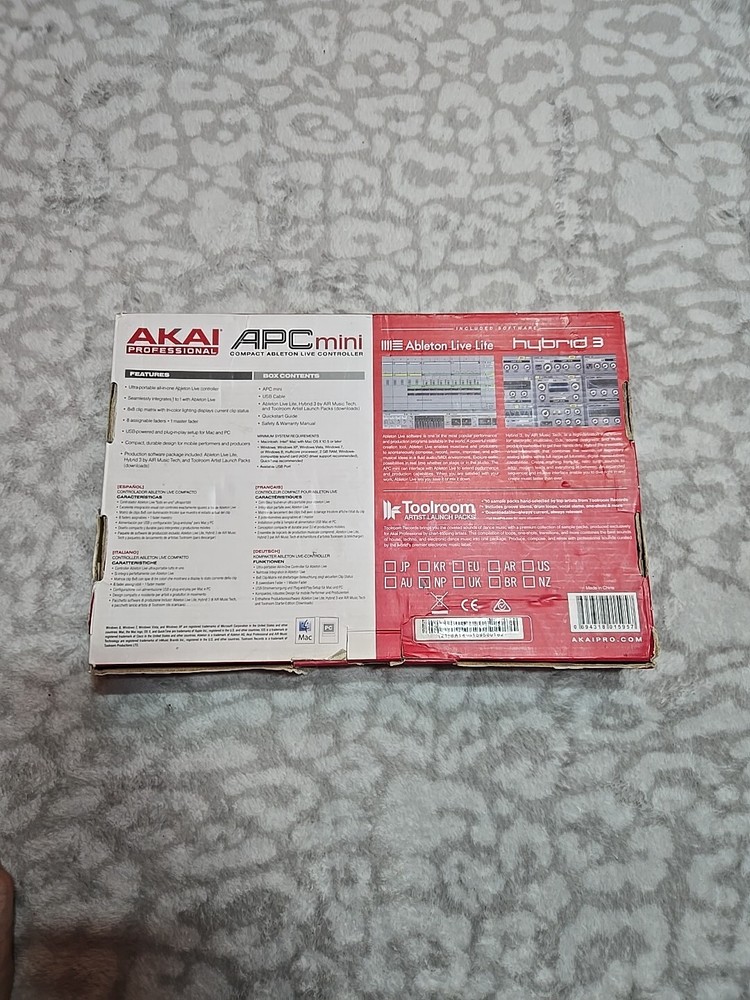 AKAI PROFESSIONAL mini Multifunctional Compact Ableton Live Controller Hybrid 3