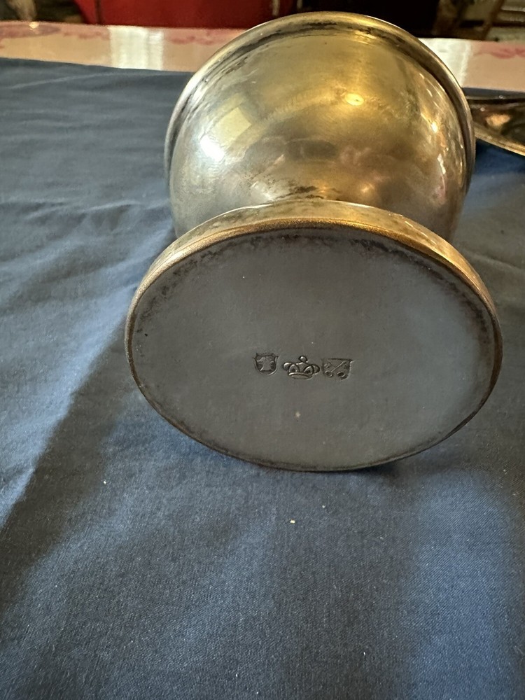 Vintage Silver plated 6 3/4” Sugar Shaker