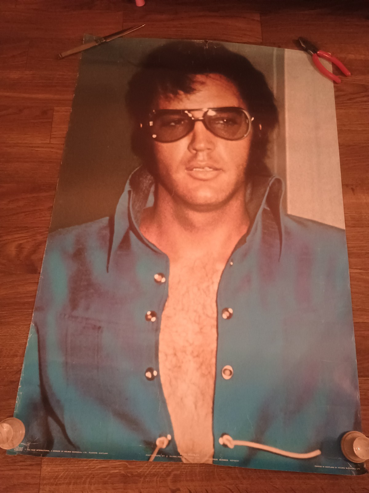 Elvis Presley Blue Suit Memorial 23x35 Poster 1972
