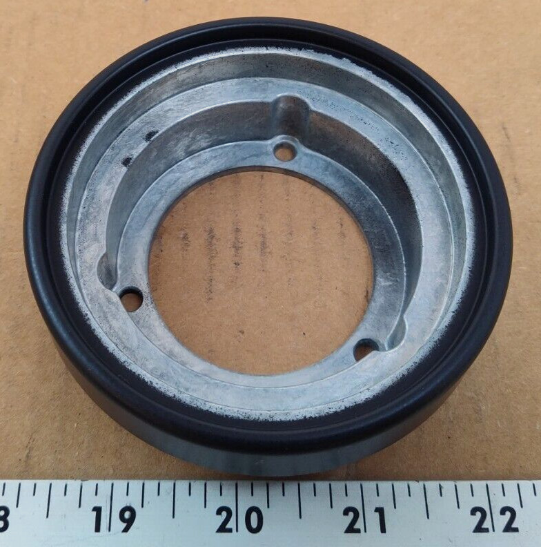 New Flyer Assembly Horn Button W/LO PN: 598664