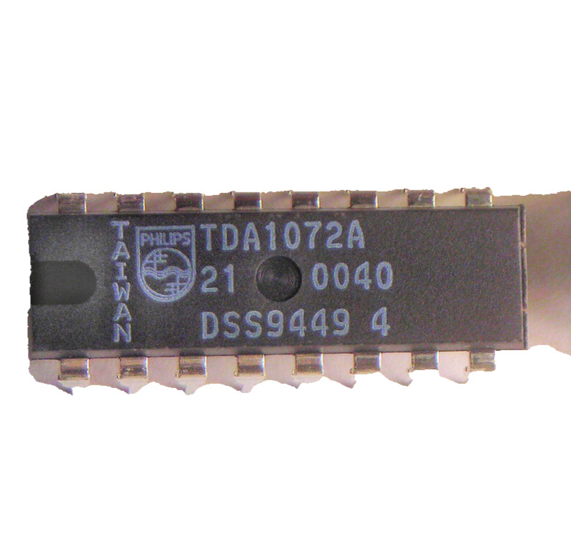 TDA1072A  "Original" Phillips   16P DIP IC  1 pc
