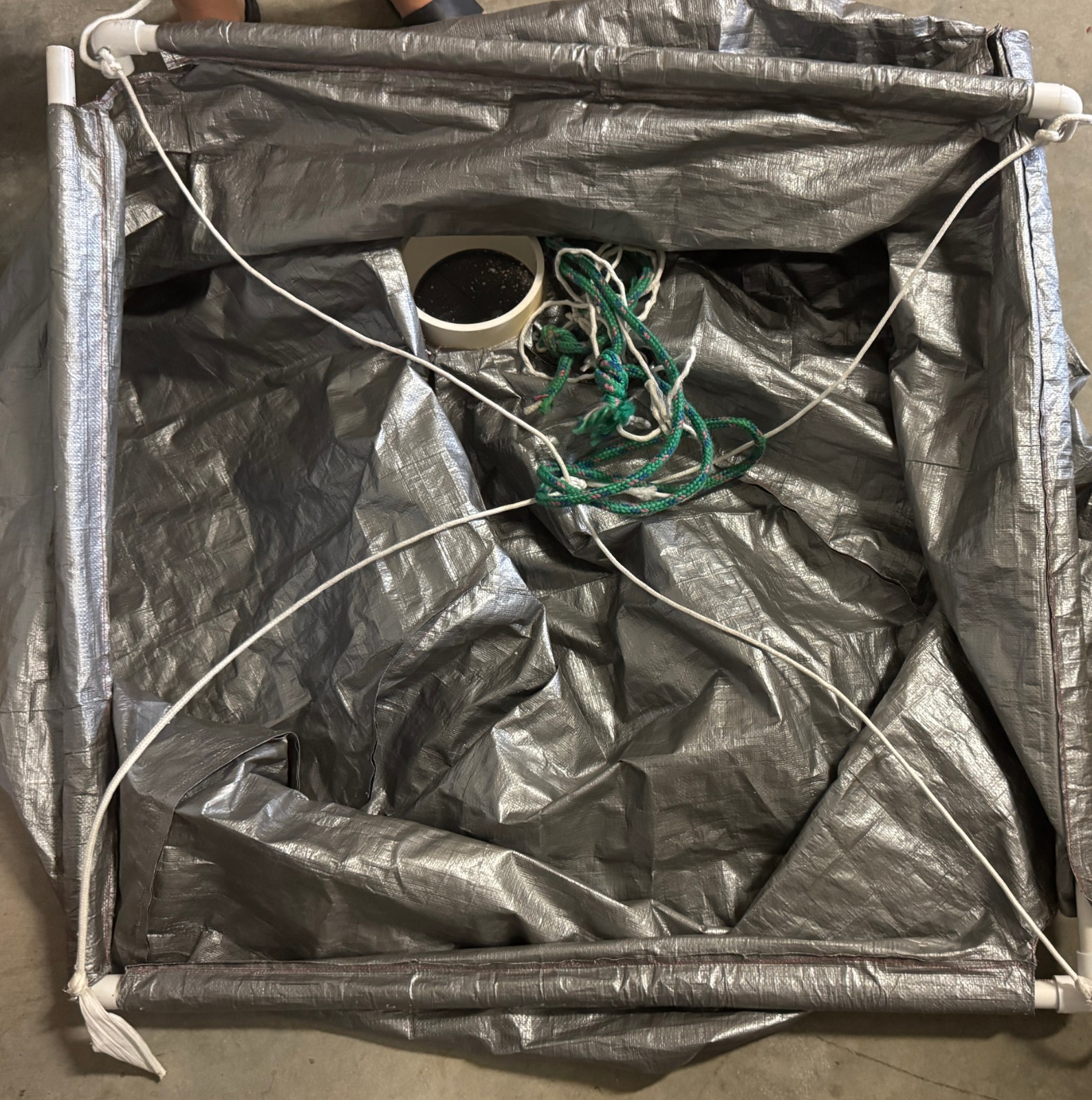 Packing Peanut Dispenser, Bag, Pully & Rope