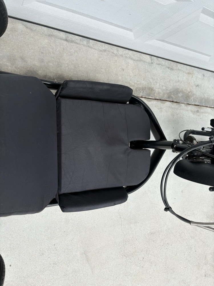 Invacare Top End Force 3 handcycle 27 speeds.