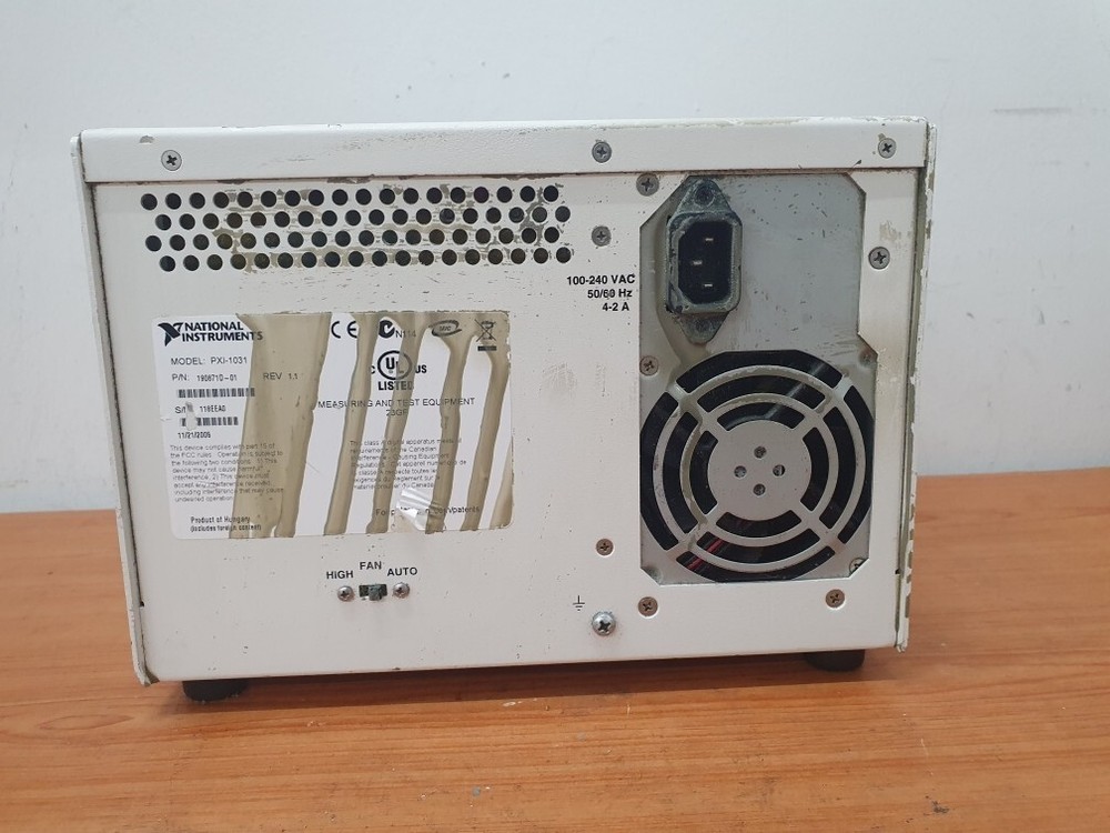 National Instruments NI PXI-1031(190871D-01) Main Frame