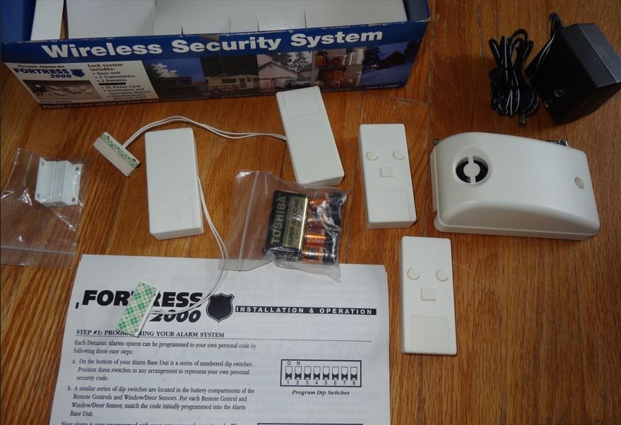 Wireless Security System Fortress 2000 Model SPW001. DIY easy installation.