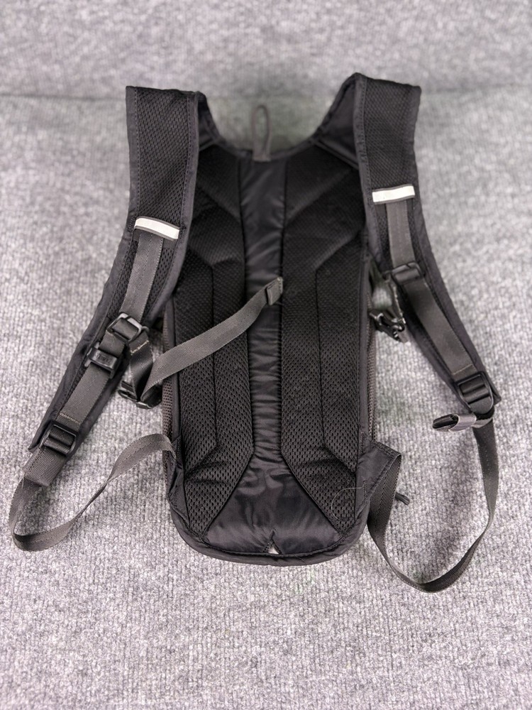 CamelBak Rogue Light 7 Hydration Pack70 Oz Black