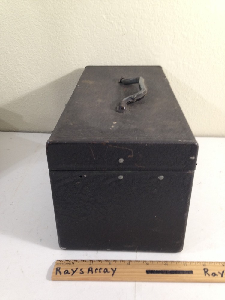 Vtg General Purpose triple Latch Tool Box medium unique size hammered gray brown