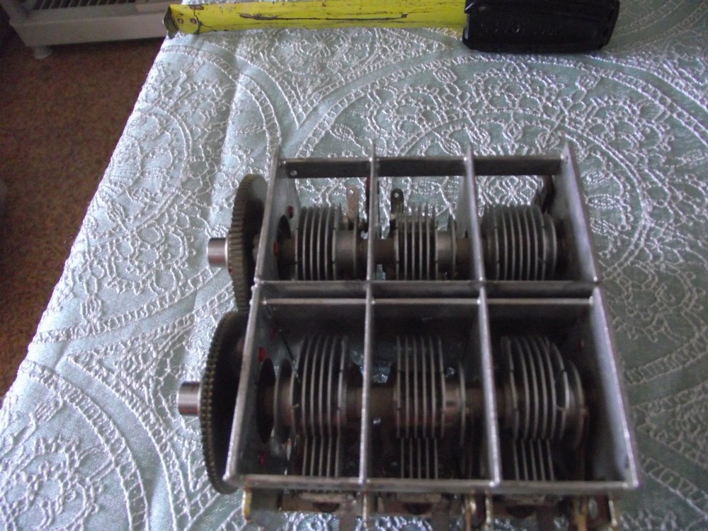 GI CORP 351-1078 VARIABLE CAPACITOR.