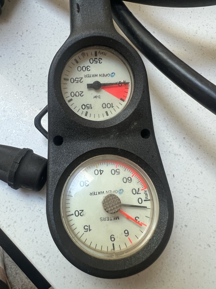 aqualung Regulator scuba diving equipment