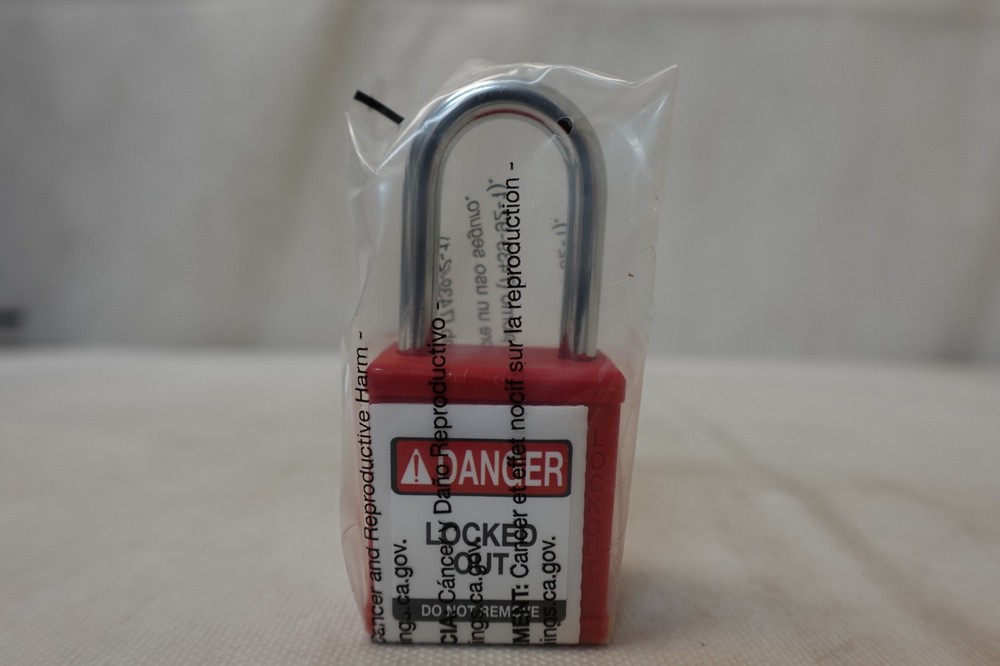 Brady SDPL-RED-38ST-KD Red Nylon Lockout Padlock - NIB