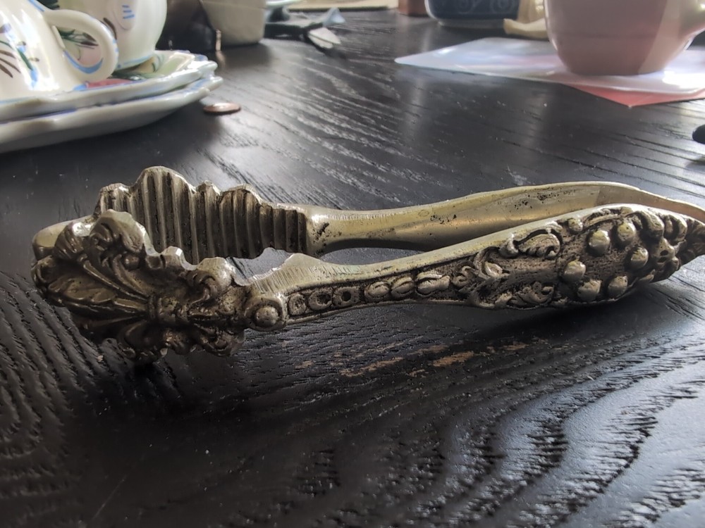 Vintage Ornate Fleur -De- Lys Italian Nut/ Shell Cracker