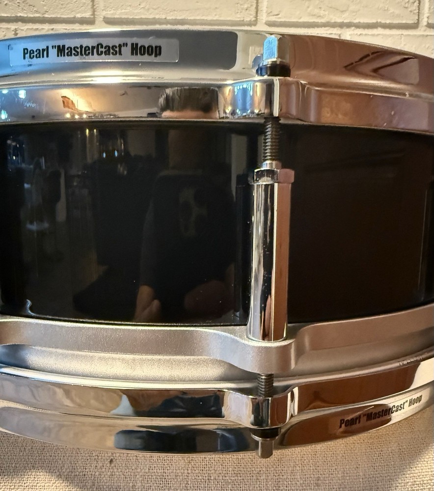 Pearl Free Floating 14x5 Maple Snare Drum