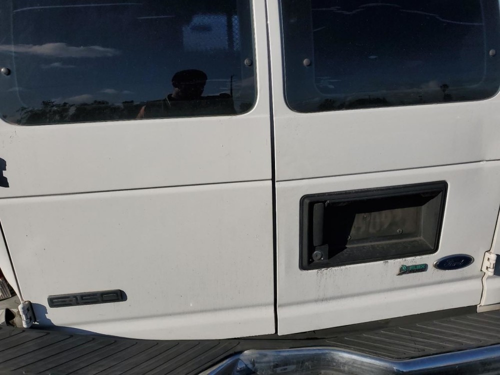Temperature Control Front Main With AC Fits 05-19 FORD E350 VAN 2563045