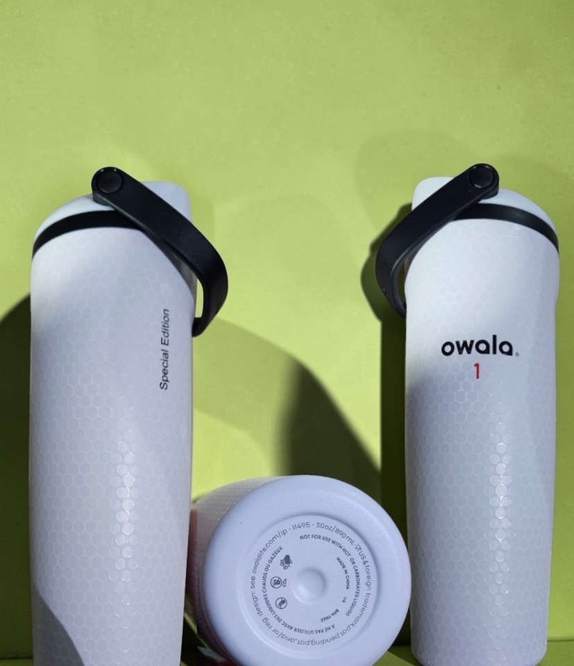 Limited Edition New Owala Fairways for Days FreeSip Golf Water Bottle 30oz