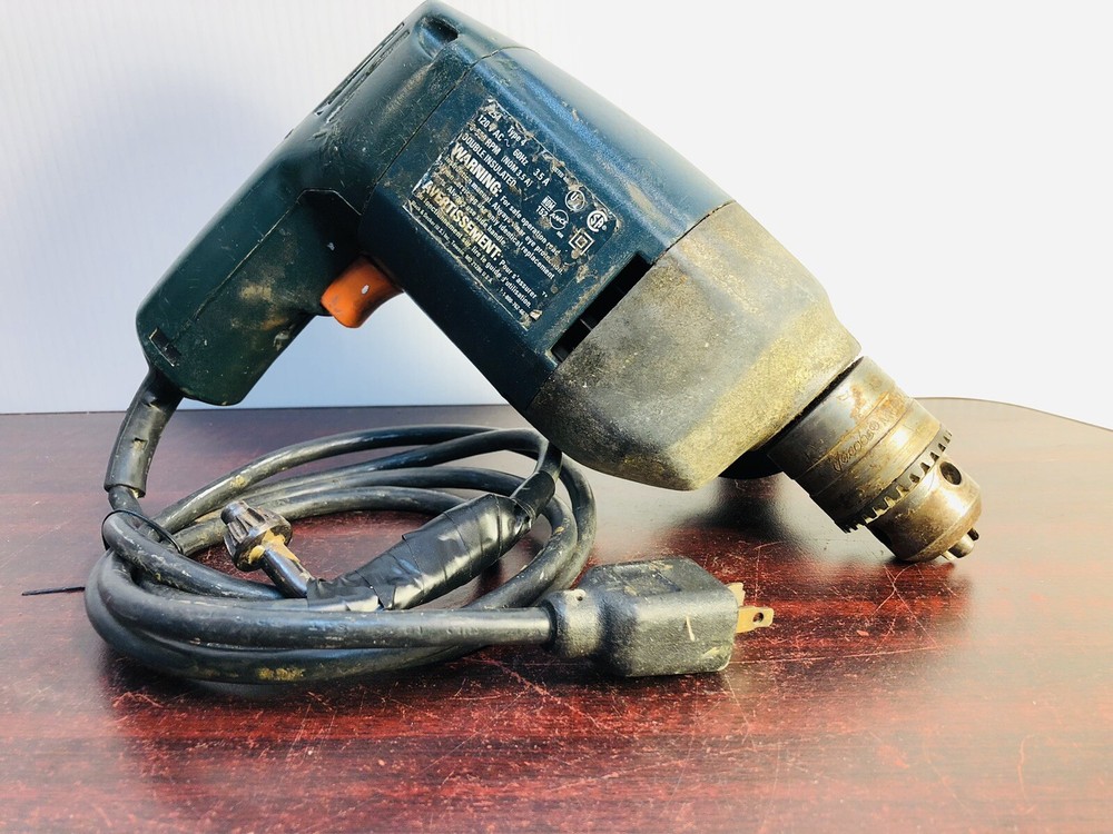 VTG BLACK & DECKER 1/2" Variable Speed Corded Drill Driver Model #7254 Tested