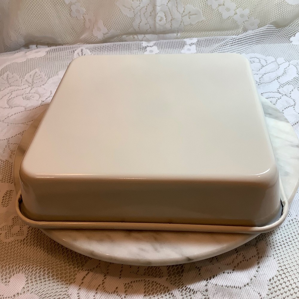 Culinary Craft - 7" Round & 8" Square Nested Baking Pans- New w/box -Fast Ship