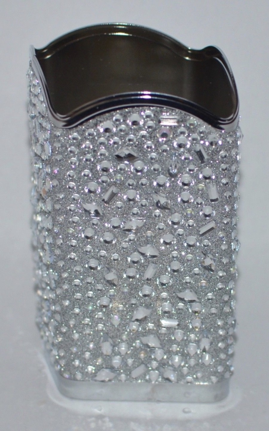 NEW BATH & BODY WORKS SILVER TOSSED GEMS GENTLE FOAMING HAND SOAP SLEEVE HOLDER
