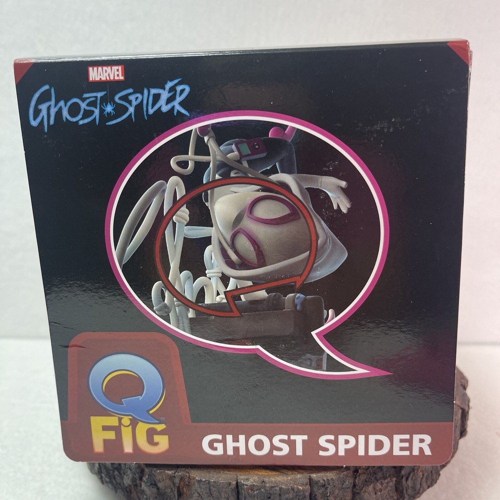 Marvel Ghost Spider Q Fig Statue READ