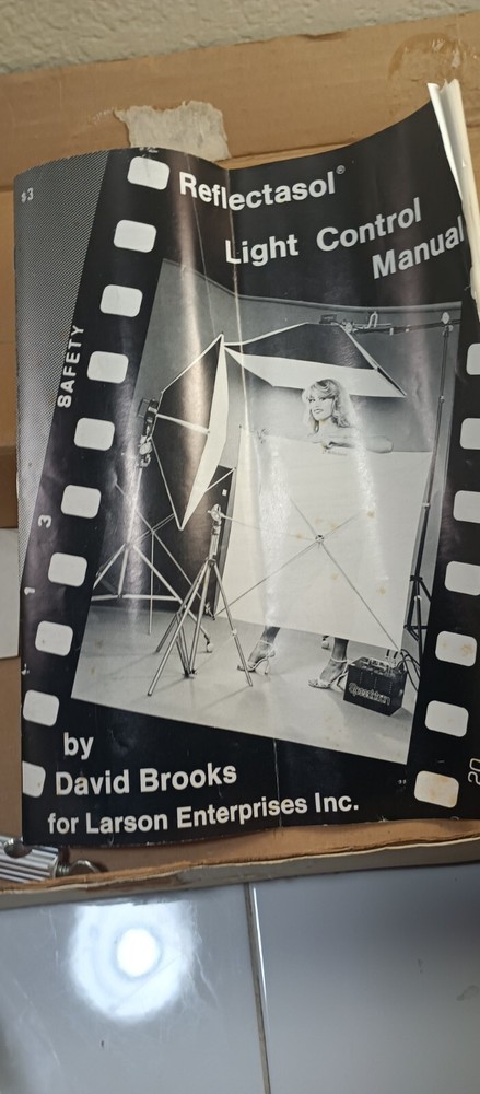 Reflectasol Portable Bounce-Light System R13884