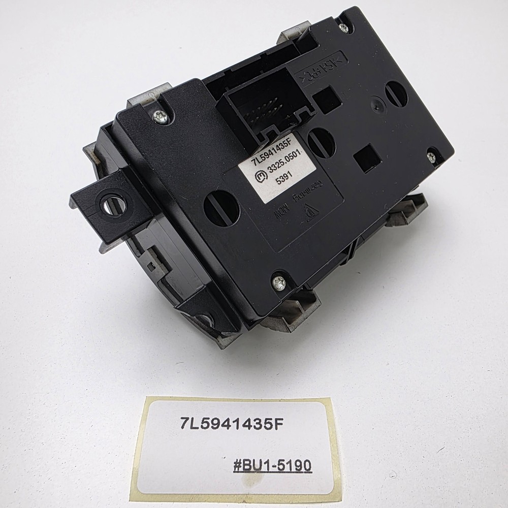 2003-2010 Porsche Cayenne Self-Leveling Suspension Control Switch 7L5941435F