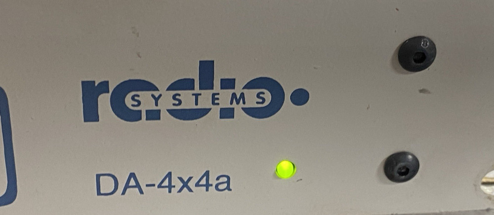 Radio Systems RS-017488 Distribution Amplifier DA-4x4a
